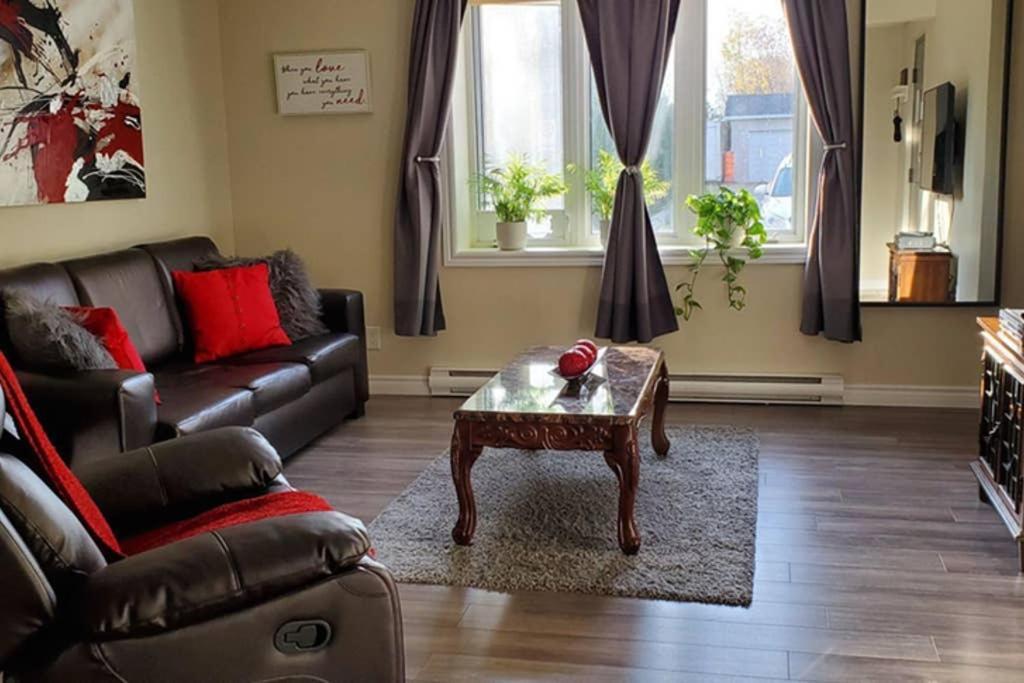 2-Bedroom Apartment Sweet #2 By Amazing Property Rentals Gatineau Extérieur photo